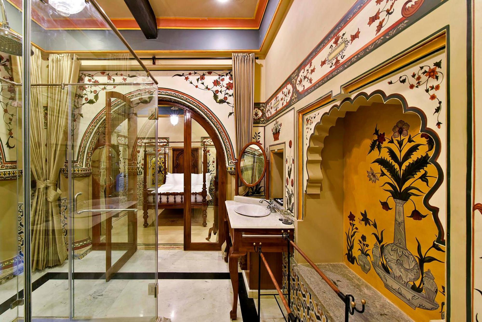 Resort Gogunda Palace 4*